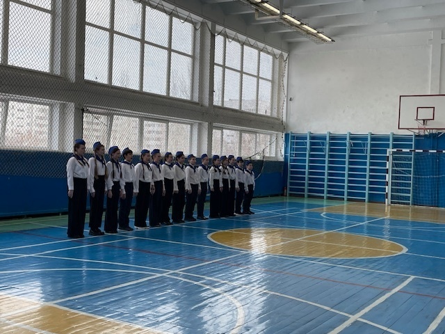 17.03 команда 5а класса приняла участие в городском конкурсе «Марш победы».
