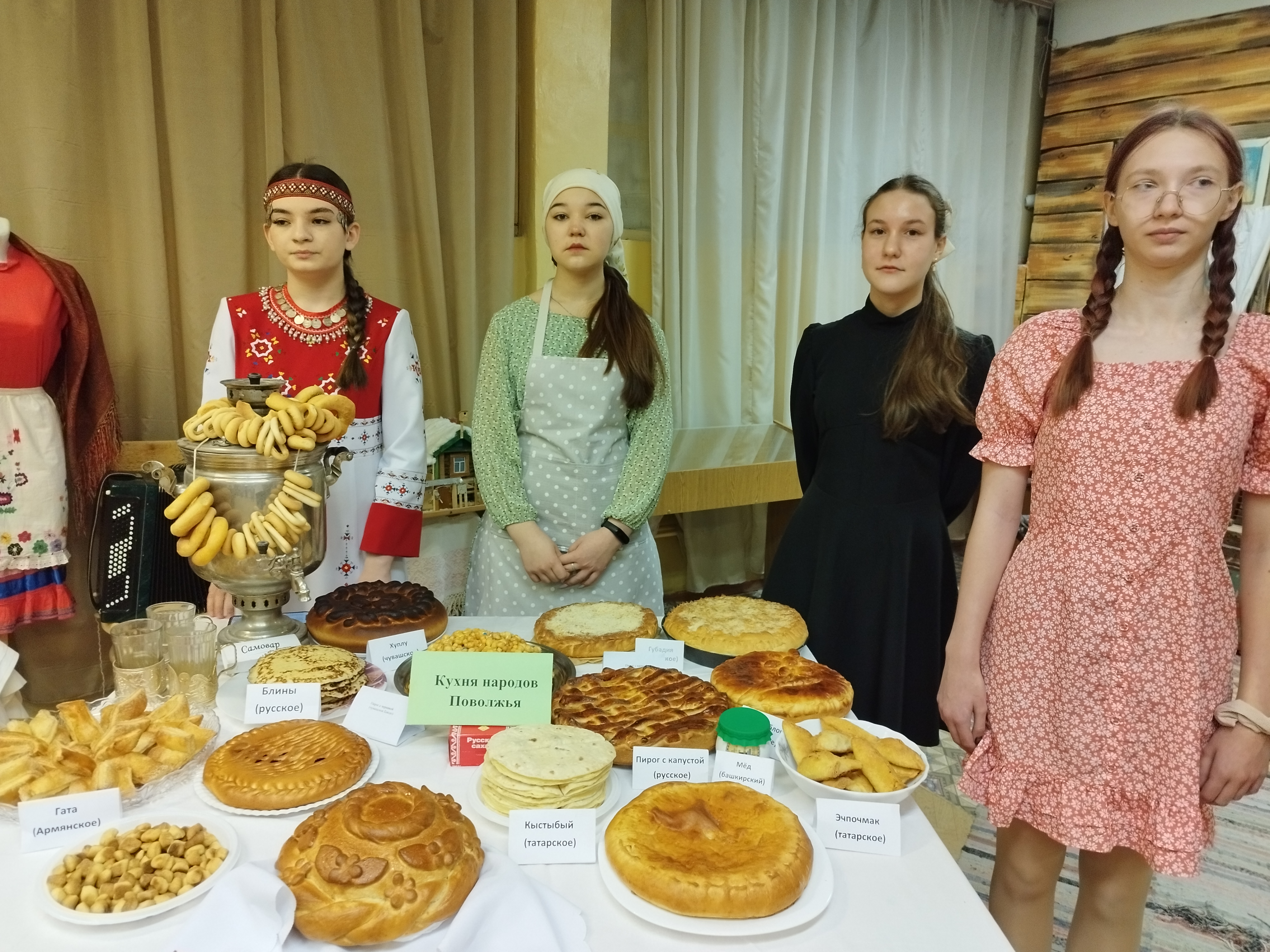 16 апреля отмечается Всероссийский День эрзянского языка..