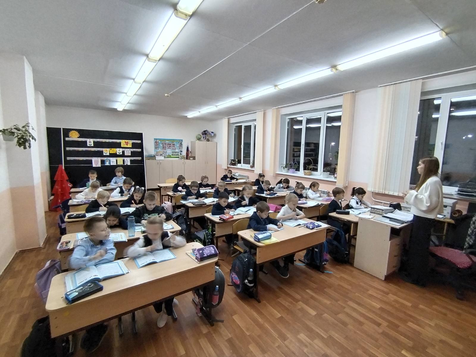 «С детства без коррупции».