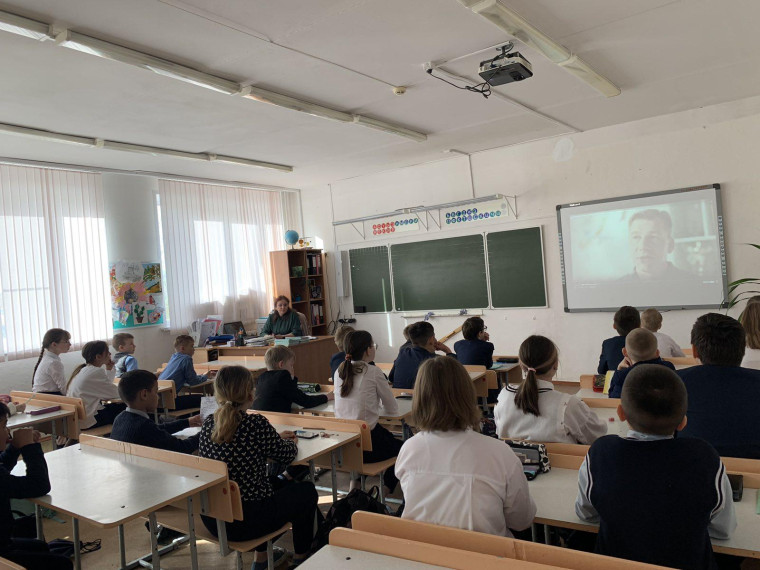 Разговоры о важном "Труд Крут".