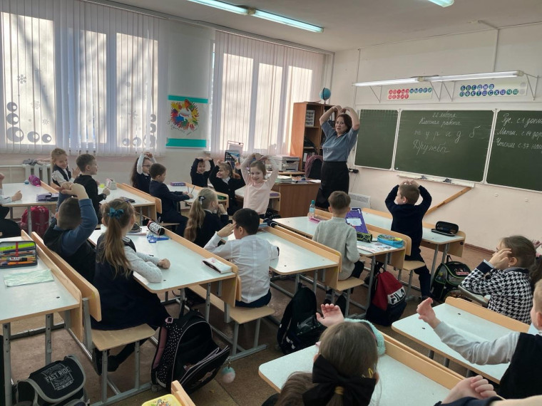 Дружелюбное отношение среди одноклассников.