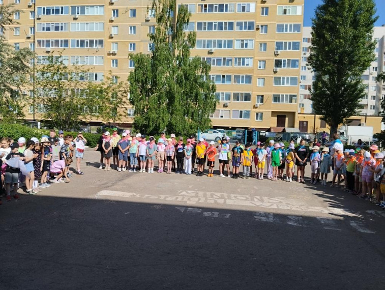 1 июня состоялось открытие пришкольного летнего оздоровительного лагеря «Орлята России».